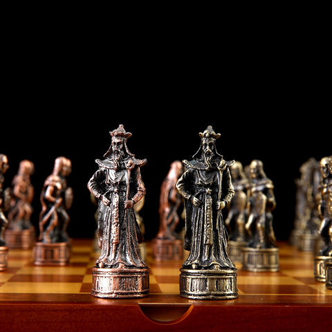 Chess Set Tin Zinc Alloy Metal  Knight Characters Chess Sets